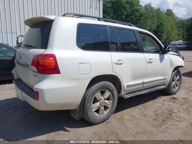 2014 Toyota Land Cruiser, VIN: JTMHY7AJ1E4023847