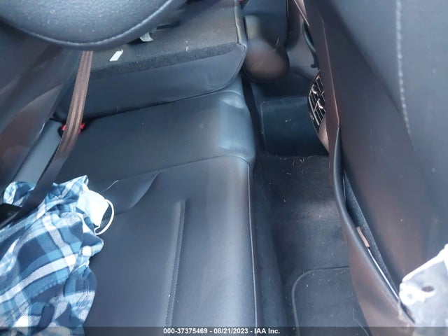 2016 Volkswagen Golf, VIN: WVWPP7AUXGW916891
