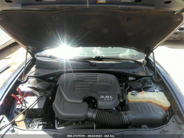 2C3CDXBG3JH312867 Dodge Charger Sxt