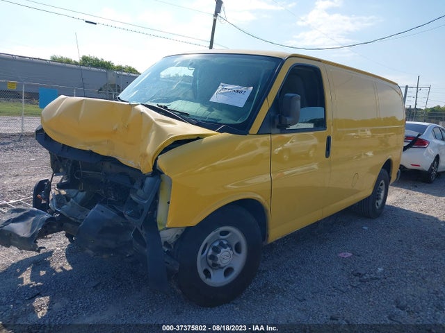 Chevrolet EXPRESS CARGO VAN 2016 1GCWGAFF0G1323363 Image 2