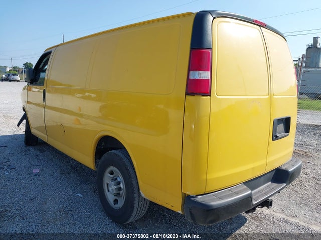Chevrolet EXPRESS CARGO VAN 2016 1GCWGAFF0G1323363 Image 3