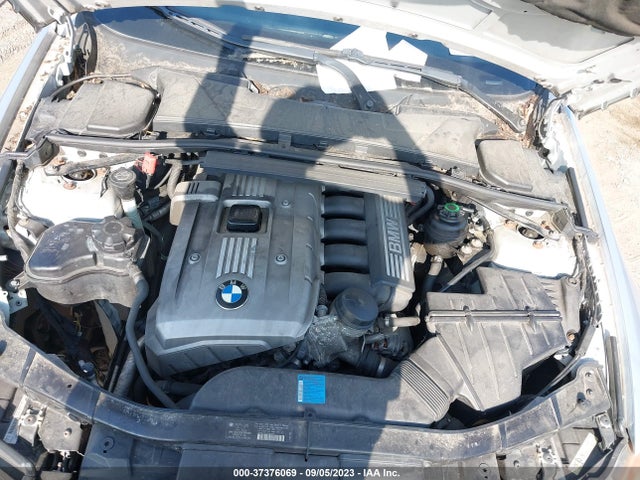 2006 BMW 3 SERIES 325I VIN: WBAVB135X6PT09825