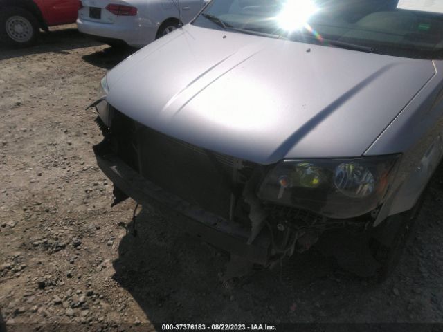 2C4RDGEGXJR238374 Dodge Grand Caravan Gt