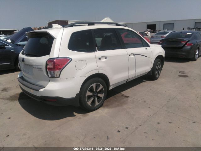 JF2SJADC6HH403706 Subaru Forester Premium