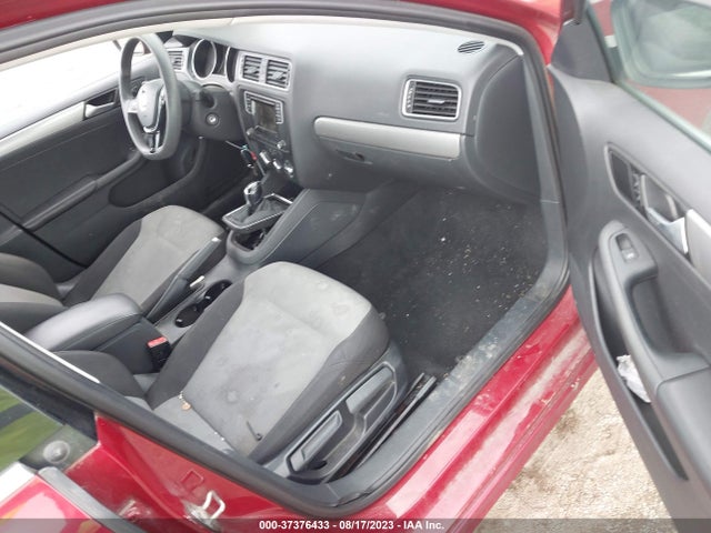 3VW2B7AJ0HM314899 Volkswagen Jetta 1.4t S