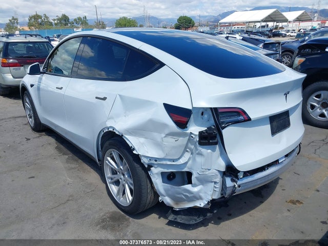 5YJYGDED2MF132511 Tesla Model Y Standard Range