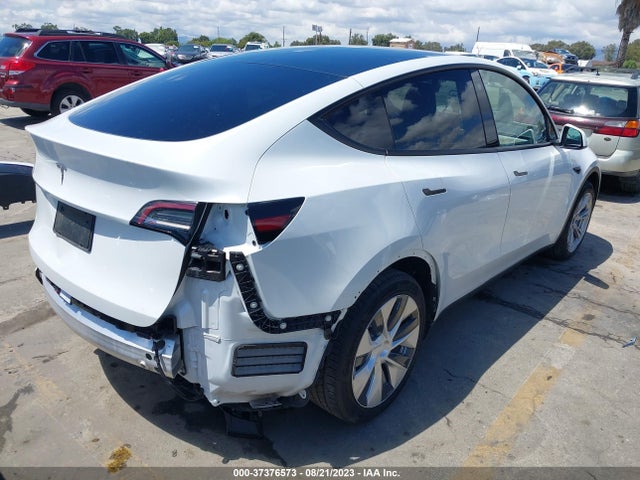5YJYGDED2MF132511 Tesla Model Y Standard Range