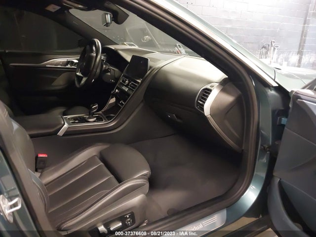 BMW 8 Series 840i 2021 WBAGV4C09MCF03503 Image 5