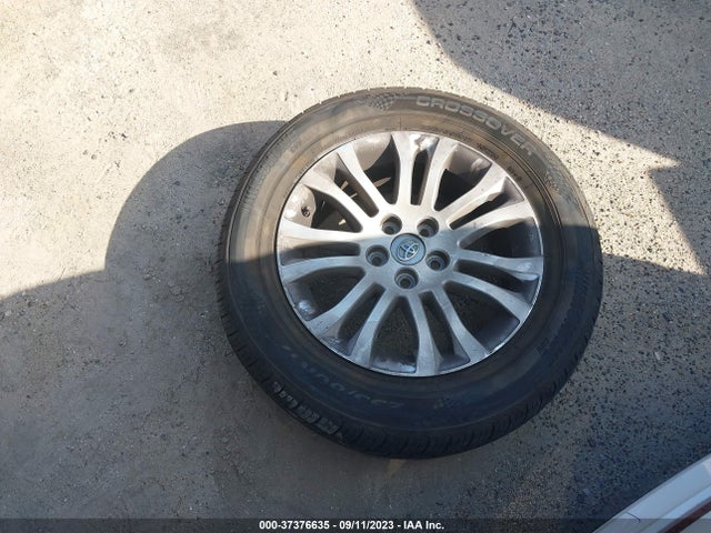 Toyota SIENNA XLE 2014 5TDYK3DC7ES418871 Image 4