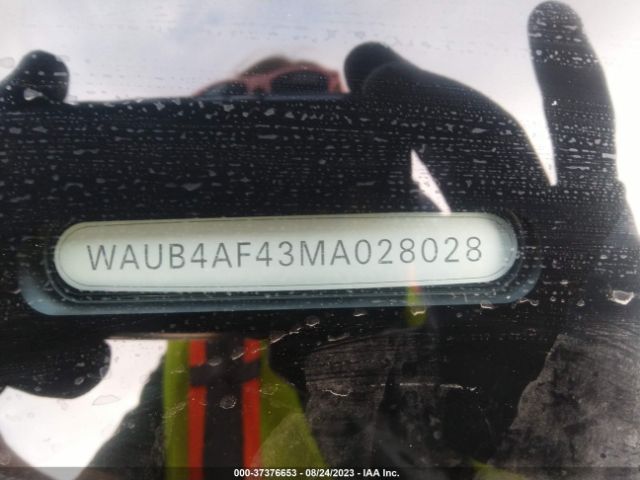 WAUB4AF43MA028028 Audi S4 Premium Plus