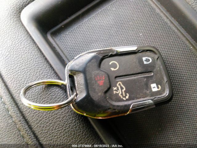 3GTU9DED2KG103073 GMC Sierra 1500 Slt