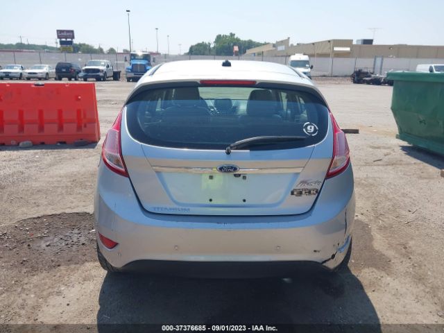 3FADP4FJ5FM164697 Ford Fiesta Titanium