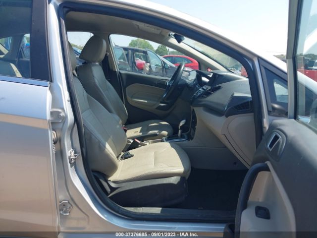 3FADP4FJ5FM164697 Ford Fiesta Titanium