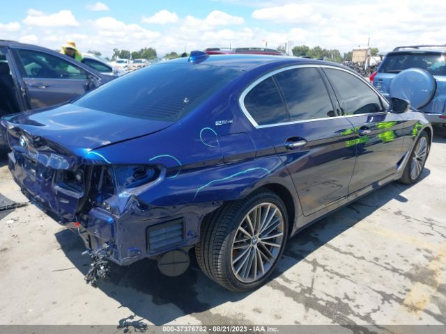 WBAJA9C53JB251899 BMW 5 Series 530e Iperformance