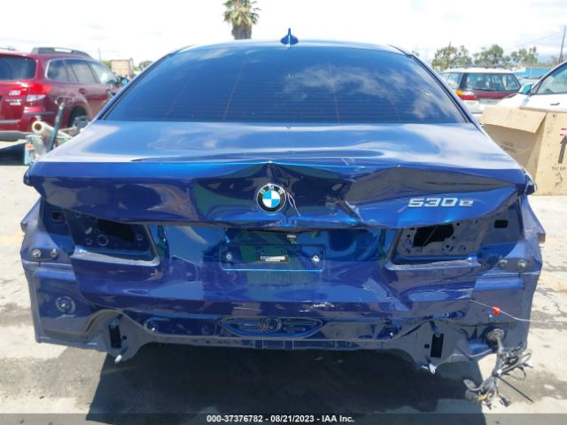 WBAJA9C53JB251899 BMW 5 Series 530e Iperformance
