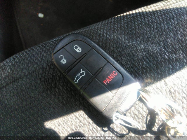 1C3CCCBB1FN667602 Chrysler 200 S