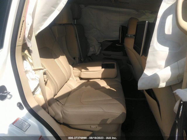 2017 Lexus LX, VIN: JTJHY7AX8H4226742