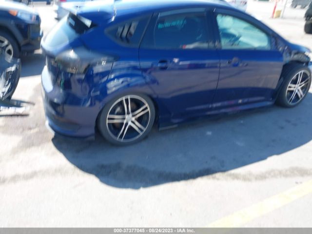 1FADP3L95HL230853 Ford FOCUS ST