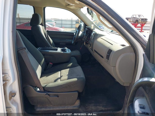 2009 CHEVROLET SILVERADO 1500 LS VIN: 2GCEC13C891139111