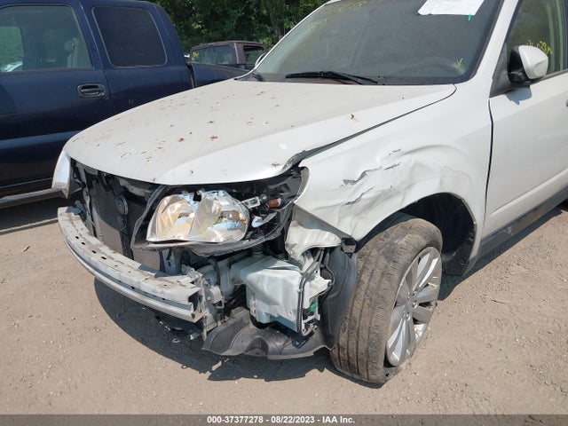 2012 SUBARU FORESTER 2.5X PREMIUM VIN: JF2SHADC8CH465466