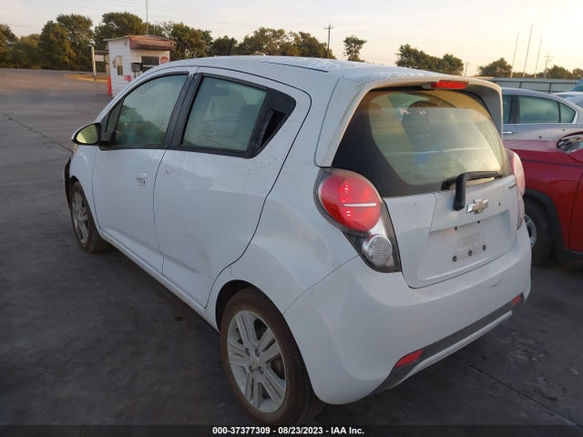 Chevrolet SPARK LS 2014 KL8CB6S97EC531152 Image 3
