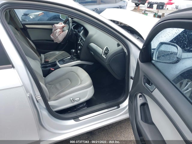 Audi A4 PREMIUM 2014 WAUAFAFLXEN034187 Image 5