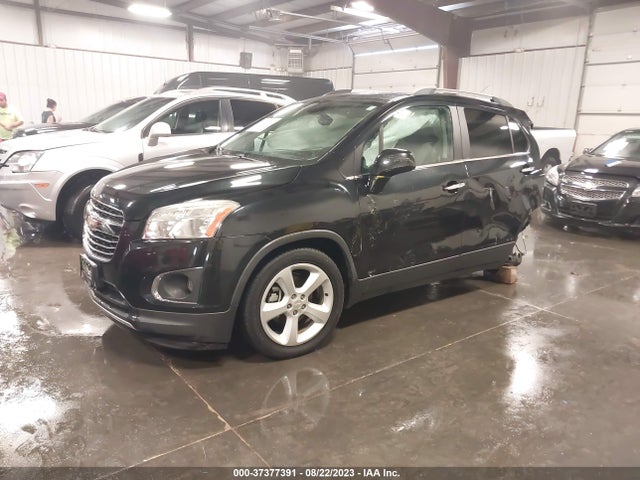 Chevrolet TRAX LTZ 2015 3GNCJNSB4FL215373 Image 2