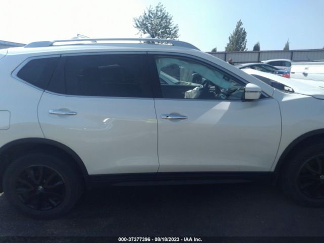 5N1AT2MV8KC761031 Nissan ROGUE S/SV/SL