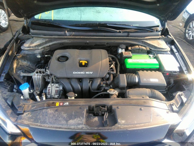 Hyundai ELANTRA SE 2018 5NPD74LF8JH377362 Image 16