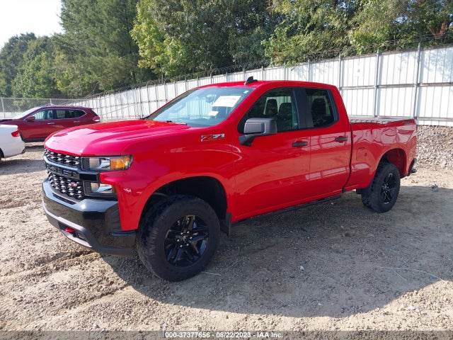 Chevrolet Silverado 1500 Custom Trail Boss 2019 1GCRYCEF0KZ305656 Image 2