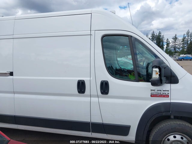 3C6TRVDG1KE526887 RAM Promaster Cargo Van