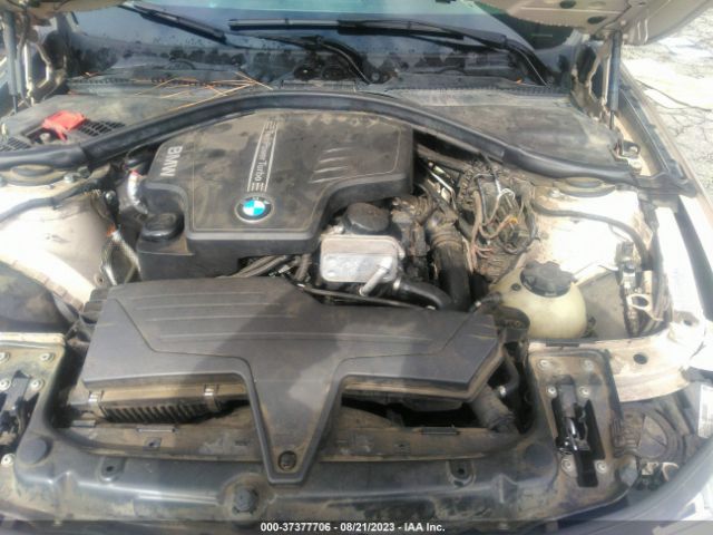 WBA3B1C5XEK132518 BMW 3 Series 320i
