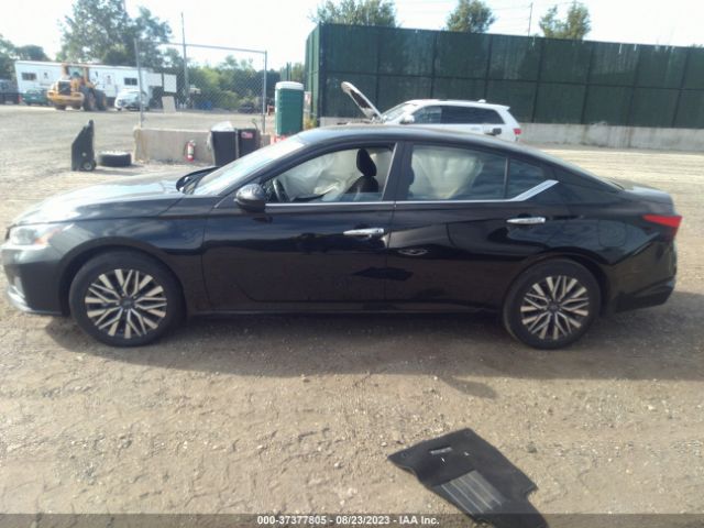 1N4BL4DV3PN410520 Nissan Altima 2.5 Sv