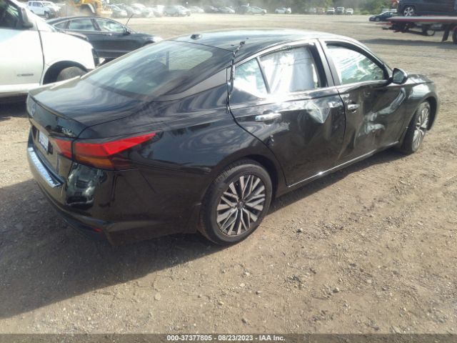 1N4BL4DV3PN410520 Nissan Altima 2.5 Sv