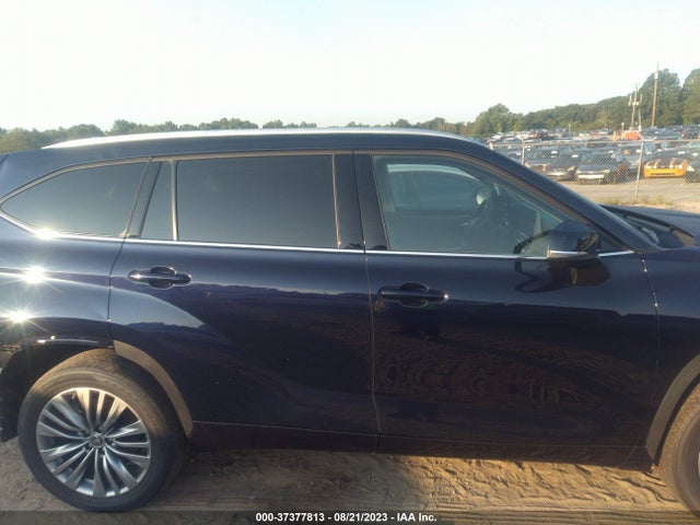 Toyota Highlander Platinum 2021 5TDFZRAH9MS047359 Image 14