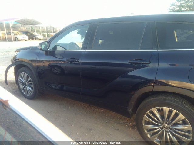 Toyota Highlander Platinum 2021 5TDFZRAH9MS047359 Image 15