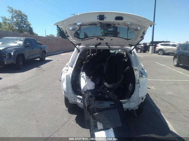 Toyota Rav4 Xle 2014 JTMWFREV4EJ007875 Image 9