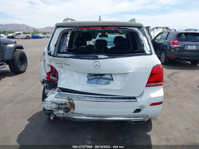 WDCGG5HB3FG435537 Mercedes-Benz GLK 350