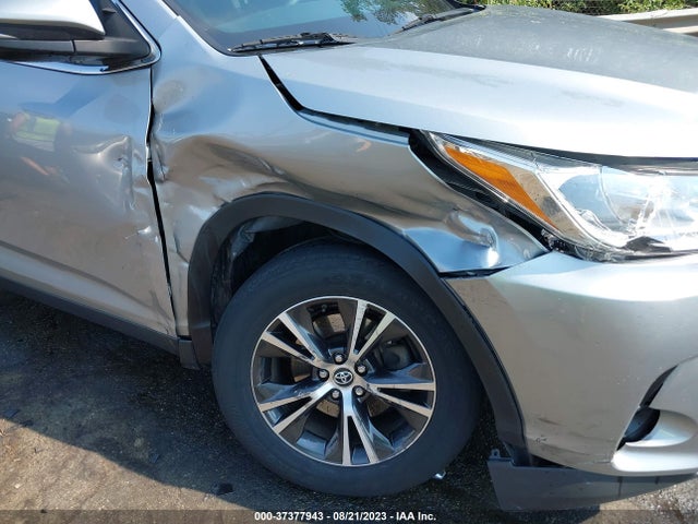 Toyota Highlander Le 2019 5TDZZRFHXKS304676 Image 13