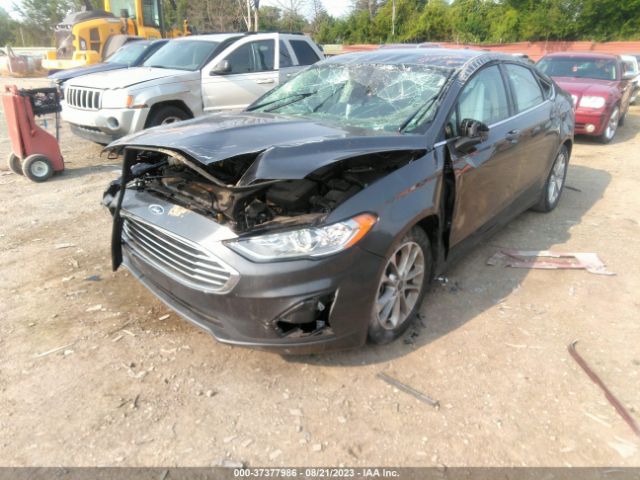 3FA6P0HD5LR147289 Ford FUSION SE
