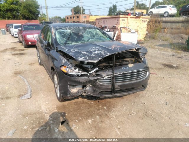 3FA6P0HD5LR147289 Ford FUSION SE