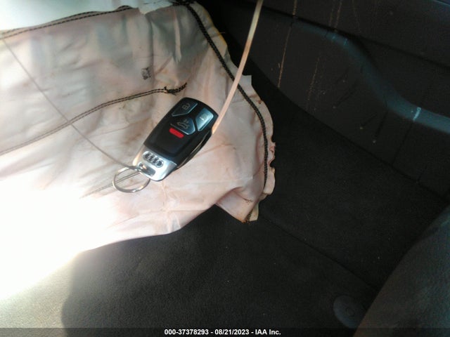 WAUDNAF49KA023709 Audi A4 PREMIUM