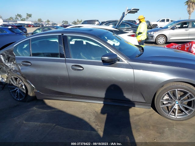 BMW 3 Series 330i 2019 WBA5R1C59KFH15562 Image 14