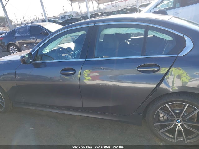 BMW 3 Series 330i 2019 WBA5R1C59KFH15562 Image 15