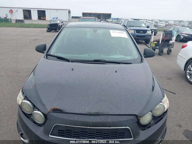 Chevrolet SONIC LT 2014 1G1JC5SHXE4154834 Image 6
