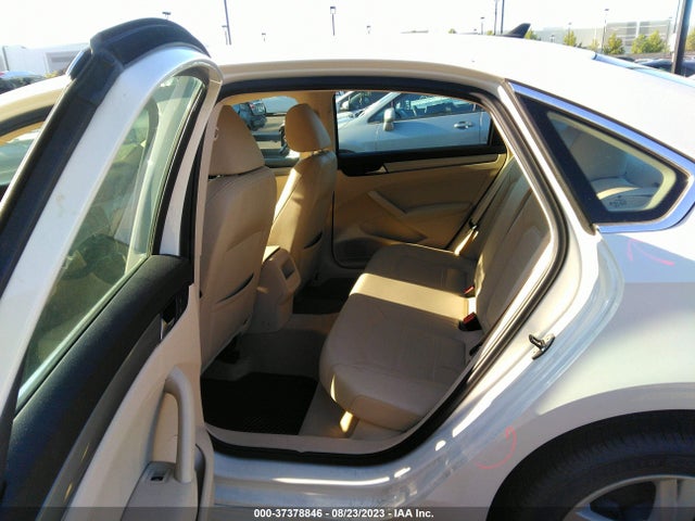 1VWAT7A3XEC055782 Volkswagen Passat Wolfsburg Ed