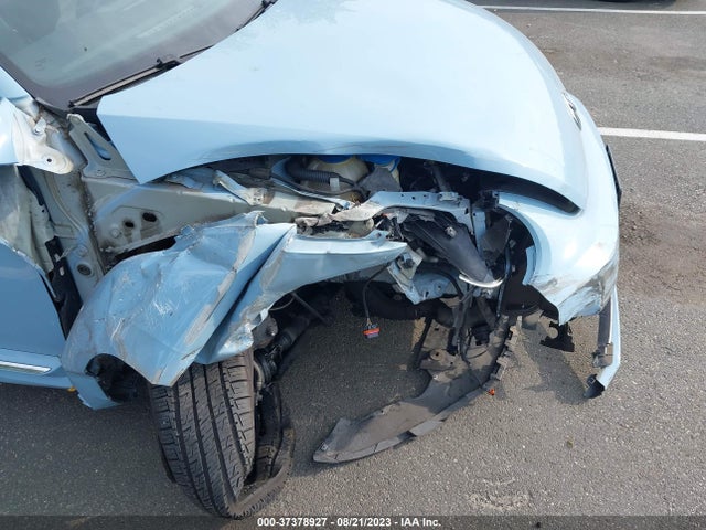 3VWJ17AT9EM663104 Volkswagen Beetle Coupe 1.8t