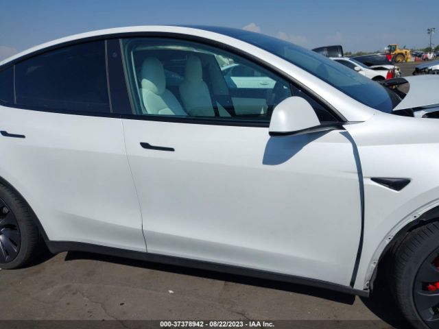 5YJYGDEF5MF276734 Tesla Model Y Performance