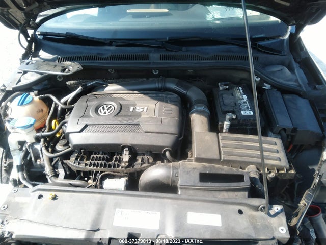 3VWD17AJ2EM398439 Volkswagen Jetta Sedan Se W/connectivity
