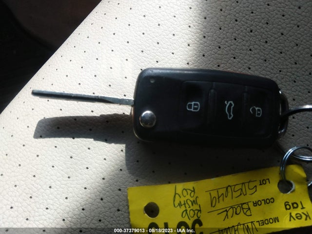 3VWD17AJ2EM398439 Volkswagen Jetta Sedan Se W/connectivity